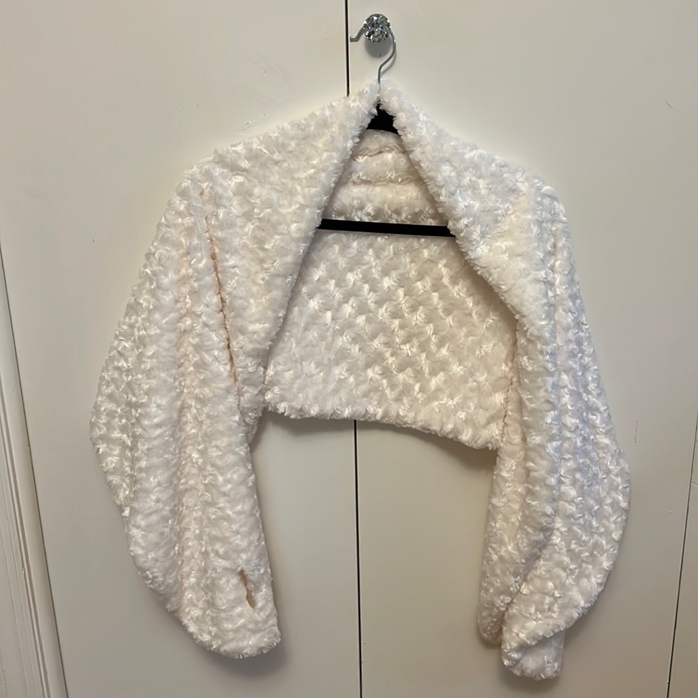 Ivory Faux Fur Wrap Wedding Shawl, Bridal Cape